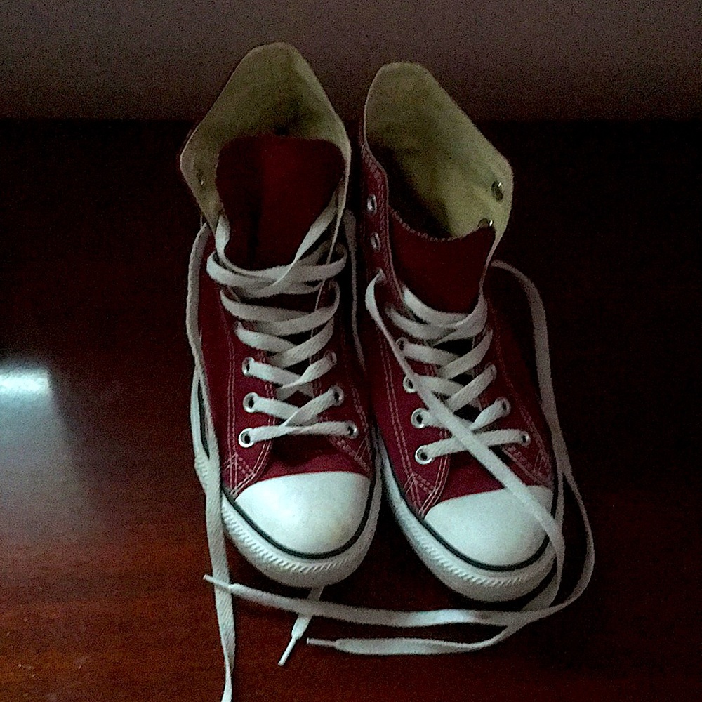 Converse Chuck Taylor All Star Maroon High Tops
